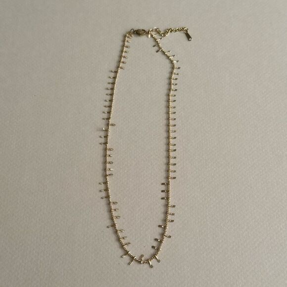 Elegant Gold Necklace #1691 - Picture 2 of 3